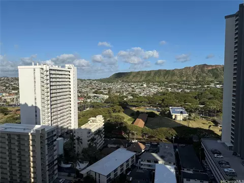 300 Wai Nani Way #I2203, Honolulu, HI 96815