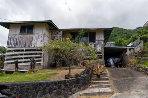 2521 Waiomao Rd #A, Honolulu, HI 96816