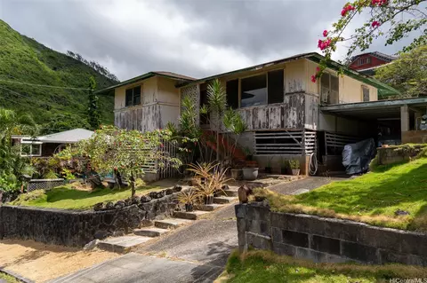 2521 Waiomao Rd #A, Honolulu, HI 96816