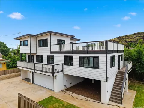 84-949 Hana St #A, Waianae, HI 96792