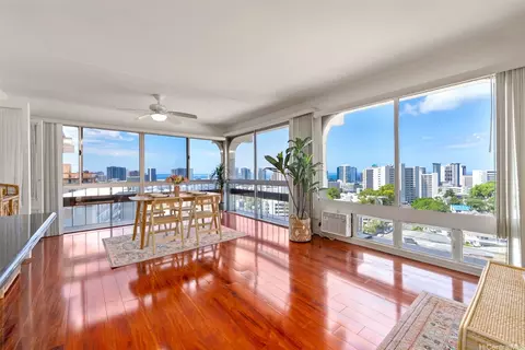 1022 Prospect St #902B, Honolulu, HI 96822