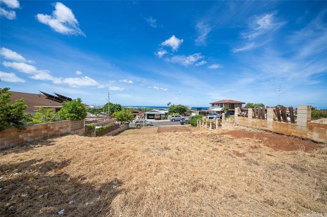 92-674 Malahuna Loop, Kapolei, HI 96707