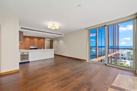 1555 Kapiolani Blvd #1109, Honolulu, HI 96814