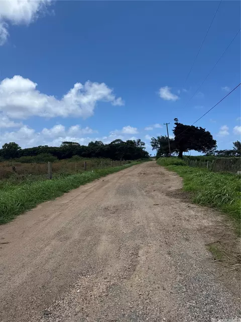 58 Kamehameha Hwy, Haleiwa, HI 96712