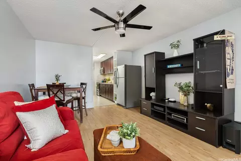 425 Ena Rd #301B, Honolulu, HI 96815