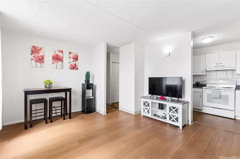 834 Lehua Ave #307, Pearl City, HI 96782