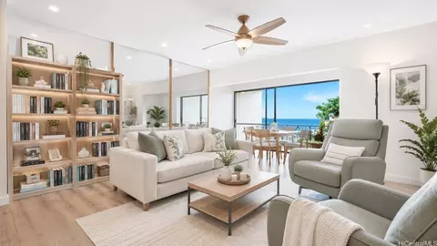 6133 Summer St #6133B, Honolulu, HI 96821