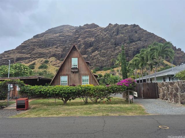 84-254 Makau St, Waianae, HI 96792
