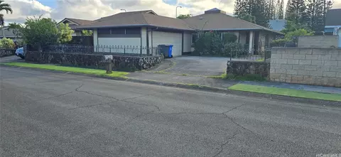 95-576 Leleiona St, Mililani, HI 96789
