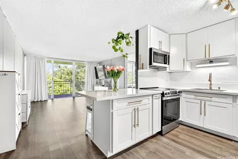 95-2051 Waikalani Pl #E403, Mililani, HI 96789