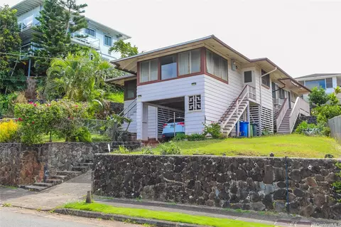 2505 Peter St, Honolulu, HI 96816