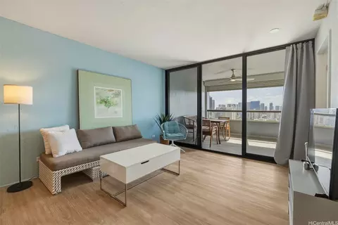 2100 Date St #2502, Honolulu, HI 96826