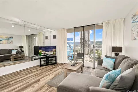 1925 Kalakaua Ave #1306, Honolulu, HI 96815
