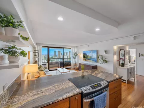 2333 Kapiolani Blvd #2309, Honolulu, HI 96826