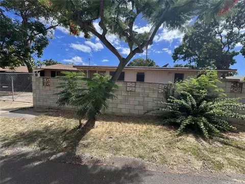 84-760 Upena St, Waianae, HI 96792