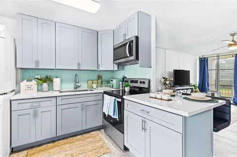 95-045 Waikalani Dr #G401, Mililani, HI 96789