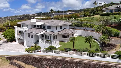 399 Puuikena Dr, Honolulu, HI 96821