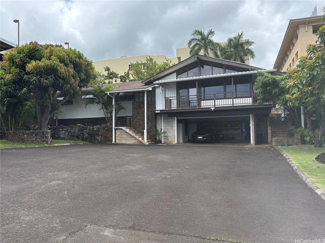 2208 Liliha St #B, Honolulu, HI 96817