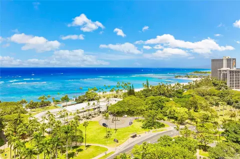 223 Saratoga Rd #2011, Honolulu, HI 96815