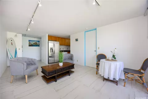 1720 Huna St #B510, Honolulu, HI 96817