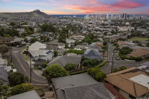 2970 Robert Pl, Honolulu, HI 96816