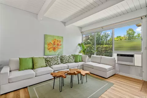 4958 Kilauea Ave #2, Honolulu, HI 96816