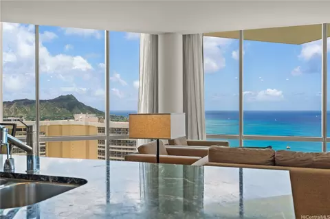 223 Saratoga Rd #3710, Honolulu, HI 96815