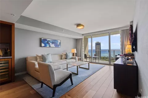 2139 Kuhio Ave #2802, Honolulu, HI 96815