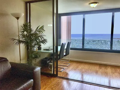 1650 Ala Moana Blvd #1809, Honolulu, HI 96815