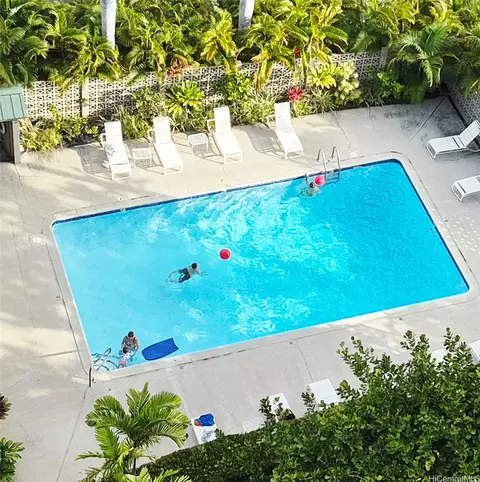 1441 Victoria St #1103, Honolulu, HI 96822