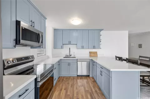 1025 Wilder Ave #5A, Honolulu, HI 96822