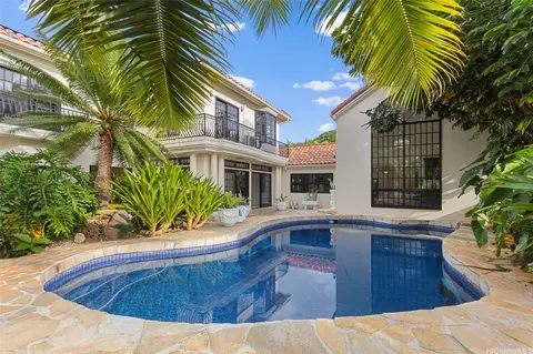 4363 Kilauea Ave, Honolulu, HI 96821