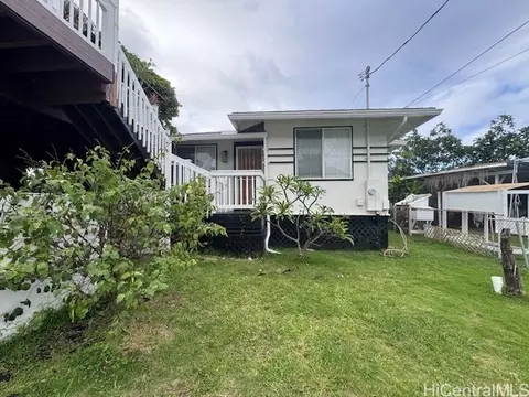 54-247 Honomu St, Hauula, HI 96717