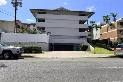 1512 Piikoi St #203, Honolulu, HI 96822
