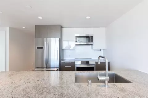 1001 Queen St #2415, Honolulu, HI 96814
