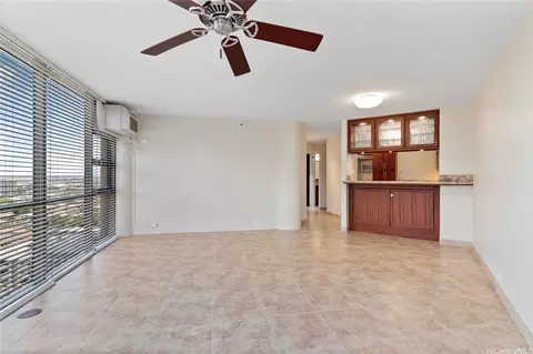 2101 Nuuanu Ave #I1002, Honolulu, HI 96817