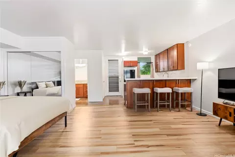 3121 Pualei Cir #14, Honolulu, HI 96815