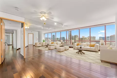 1888 Kalakaua Ave #3203, Honolulu, HI 96815