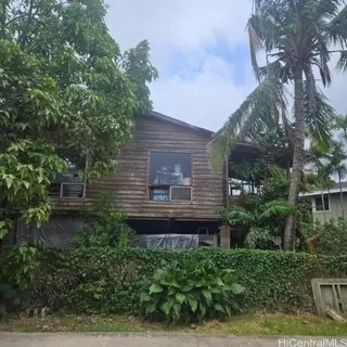 58-011 Maika Pl, Haleiwa, HI 96712