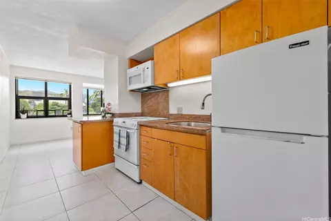 545 Queen St #334, Honolulu, HI 96813