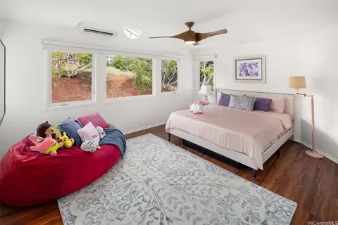 Bedroom - 626 Kahiau Loop, Honolulu, HI 96821 photo 3 of 4
