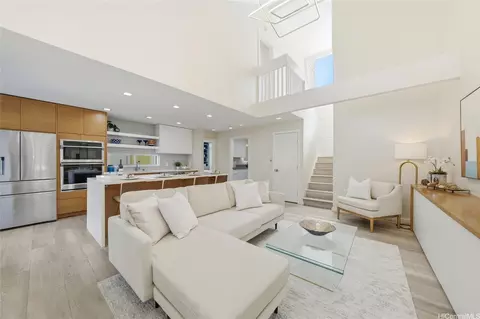 6117 Summer St #6117D, Honolulu, HI 96821