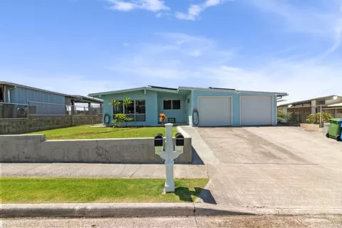 1927 Hoomalolo St, Pearl City, HI 96782