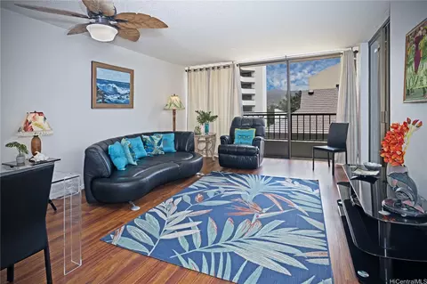 500 Lunalilo Home Rd #34A, Honolulu, HI 96825