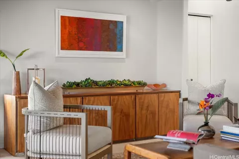 Living - 162 Koheo Rd, Kula, HI 96790 photo 3 of 3