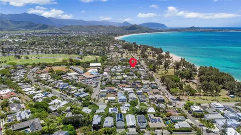 461 Kawailoa Rd #B, Kailua, HI 96734