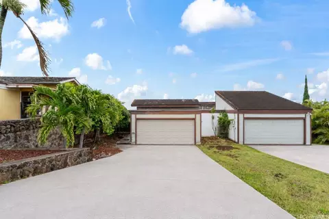 98-481 Maki St #86, Aiea, HI 96701