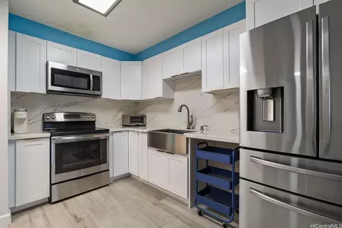 7000 Hawaii Kai Dr #3915, Honolulu, HI 96825