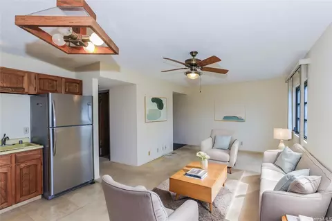 1541 Davenport Pl #204, Honolulu, HI 96822