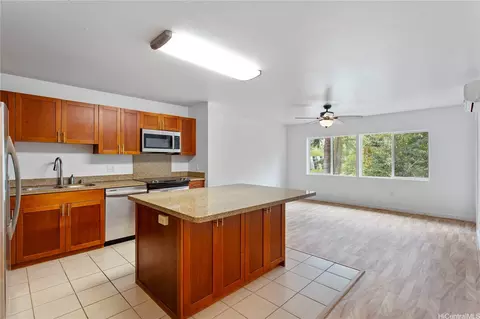 95-060 Waikalani Dr #A301, Mililani, HI 96789